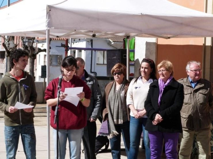 dia_dona_2013